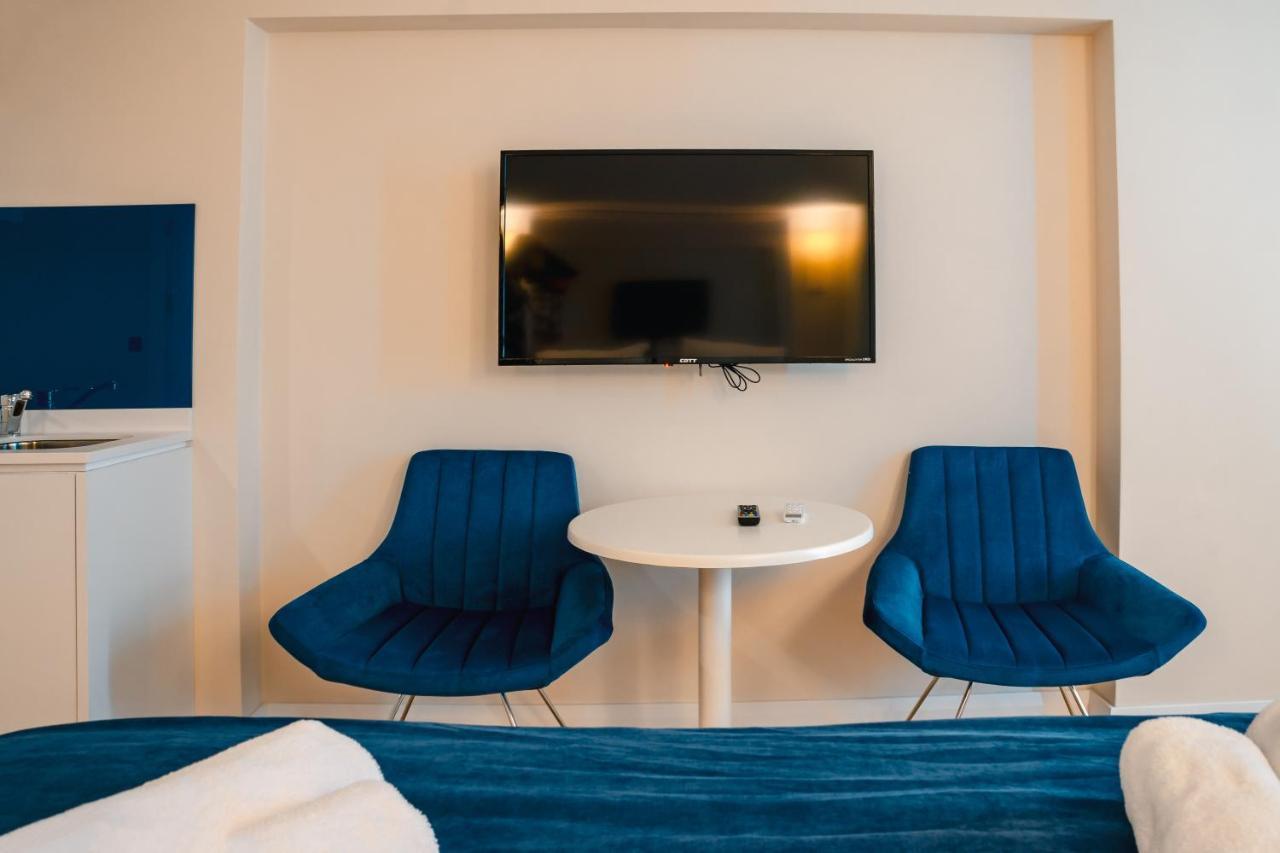 Orbi City - Aparthotel Near The Beach バトゥーミ エクステリア 写真