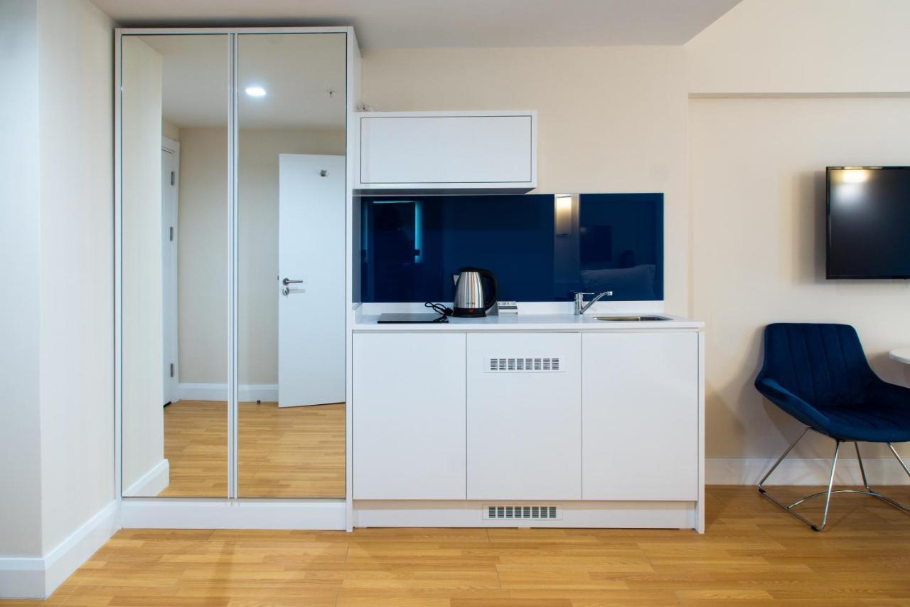 Orbi City - Aparthotel Near The Beach バトゥーミ エクステリア 写真